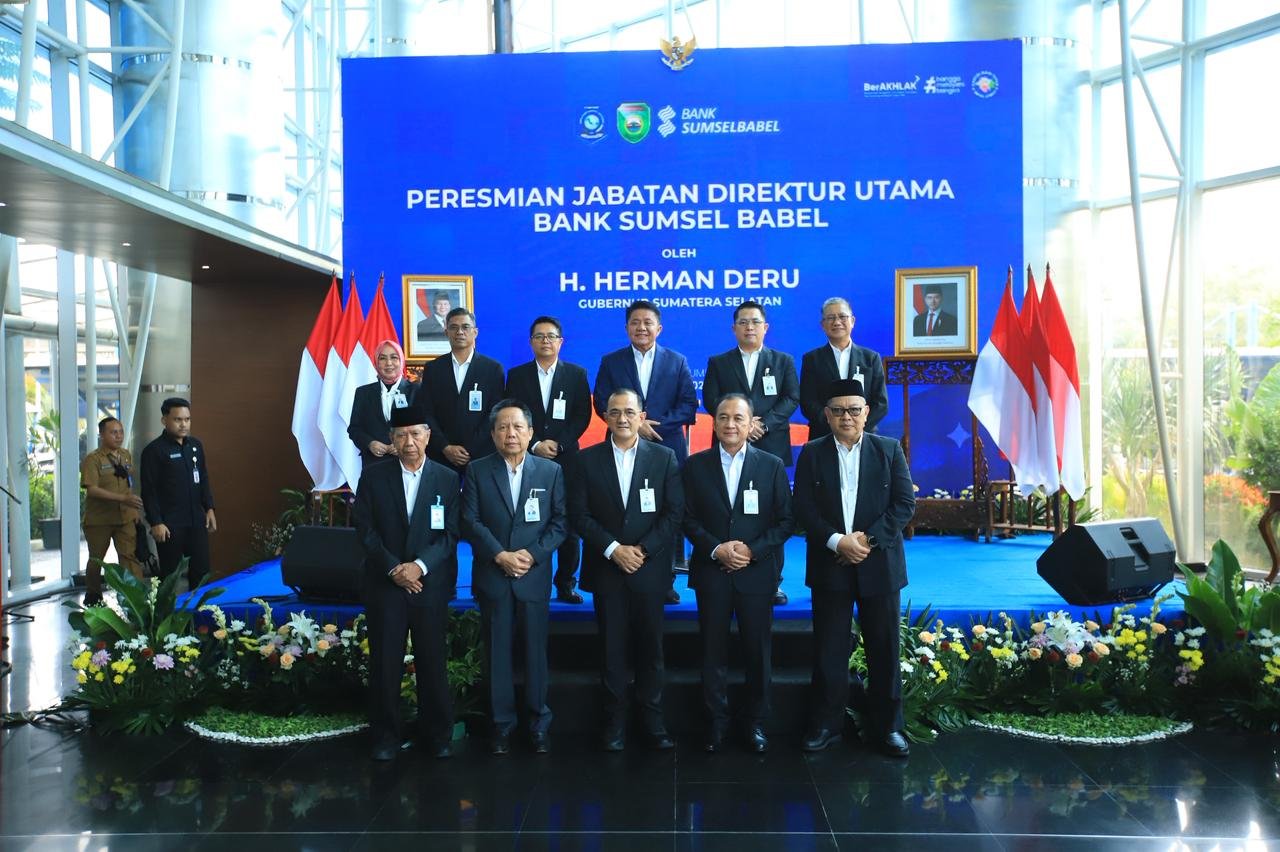 Herman Deru Resmikan Dirut Baru Bank Sumsel Babel, Tekankan Penguatan Trust dan Layanan Digital